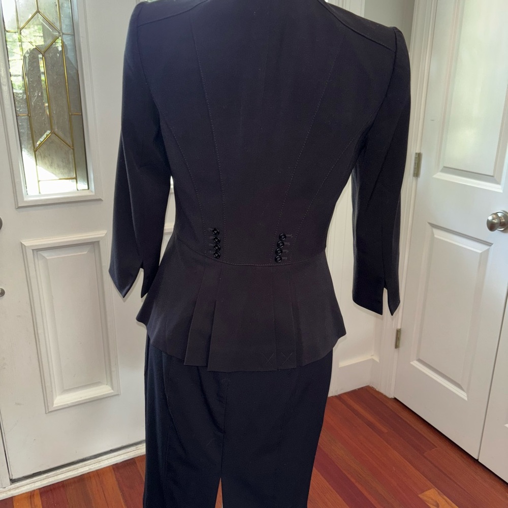 White House Black Market Black skirt suit set - Picture 4 of 10